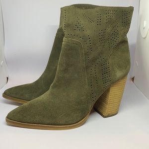 Vince Camuto Boots